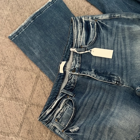 Petra153 Flares Super Stretchy - Picture 4 of 5